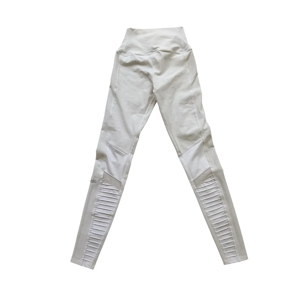 Alo Yoga High Waist Moto Leggings White Quilted Mesh Panels XS RN87370 Athletic